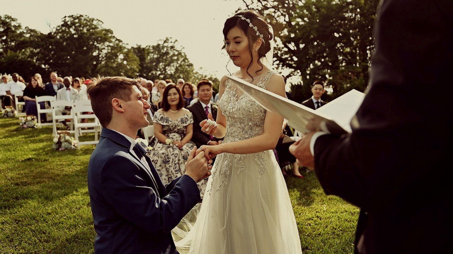 carousel-hero-element image-18