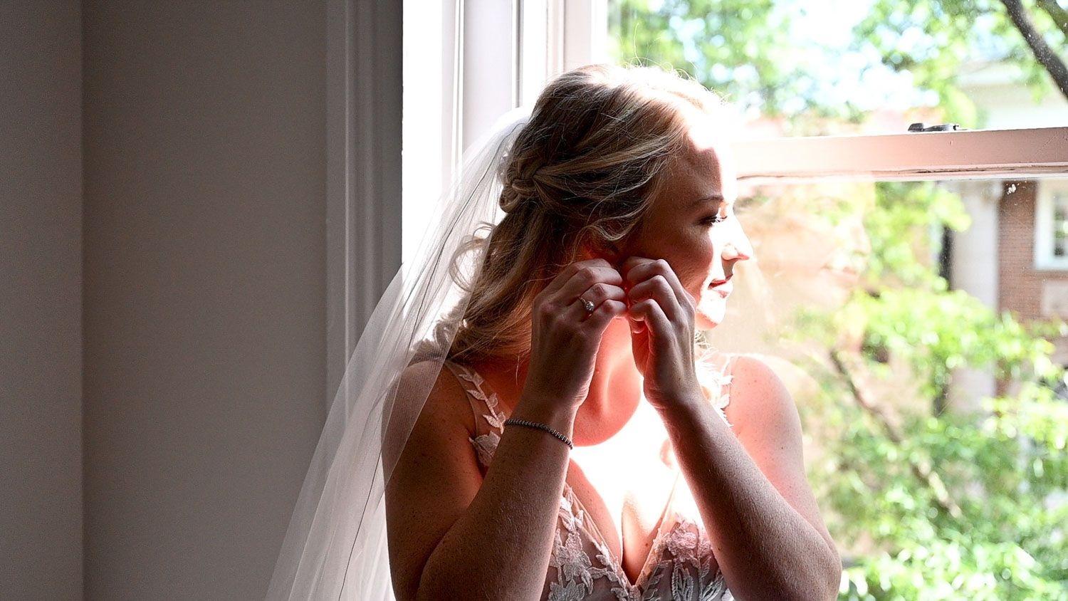 carousel-hero-element image-15