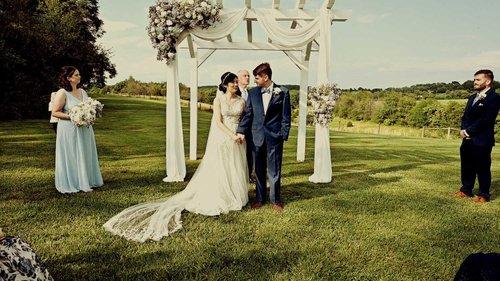 mobile - carousel-hero-element image-1