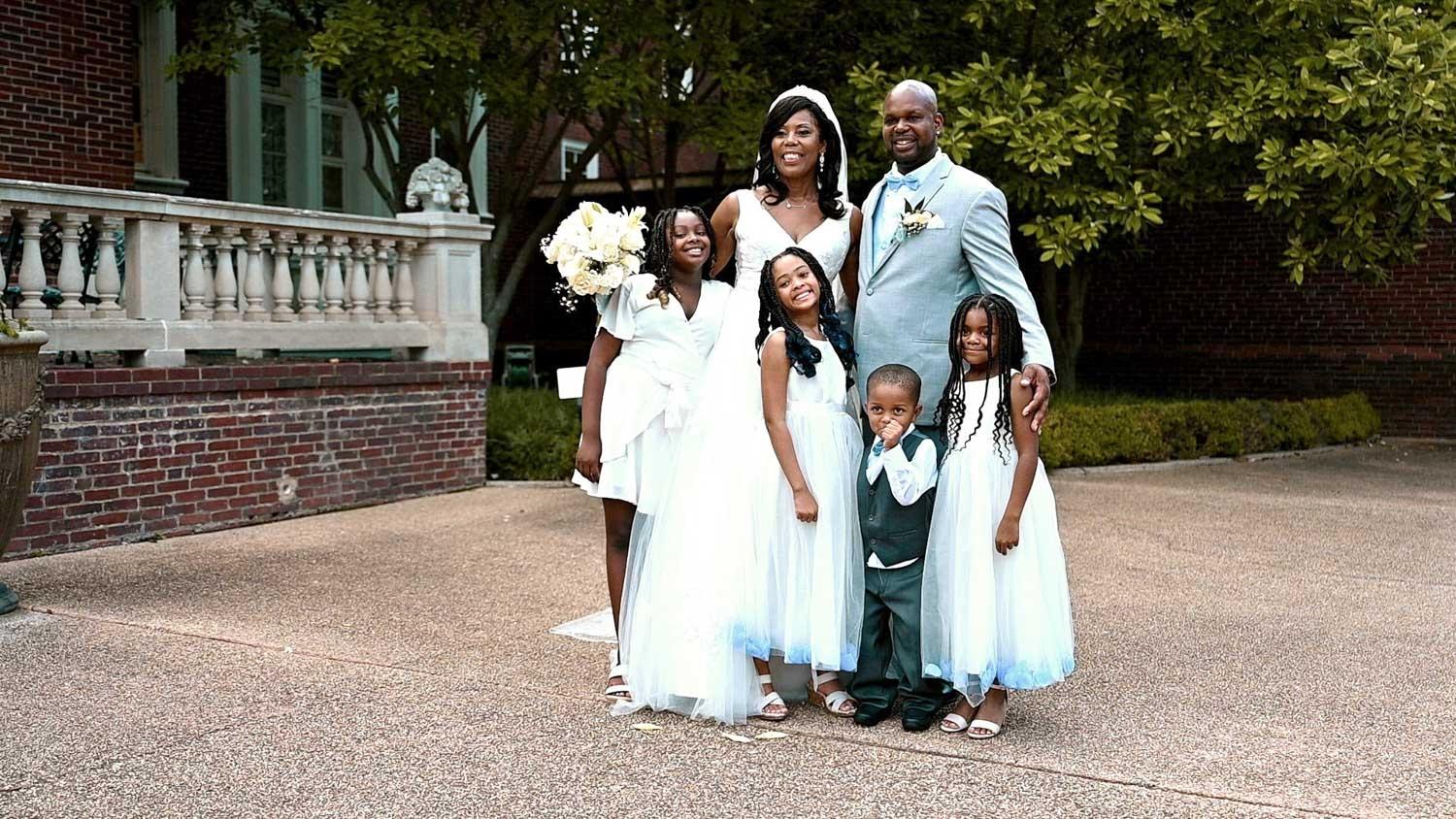 carousel-hero-element image-12